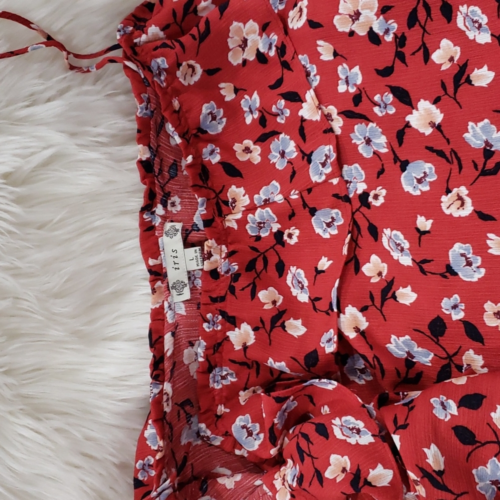 MEDIUM MULTICOLORED floral top 100 % polyester By IRIS